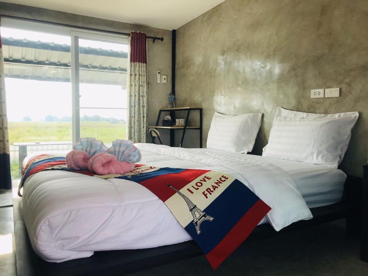 Solarcell Private Homestay - โซล่าเซลล์ไพรเวทโฮมสเตย์ Uthai Thani Zewnętrze zdjęcie